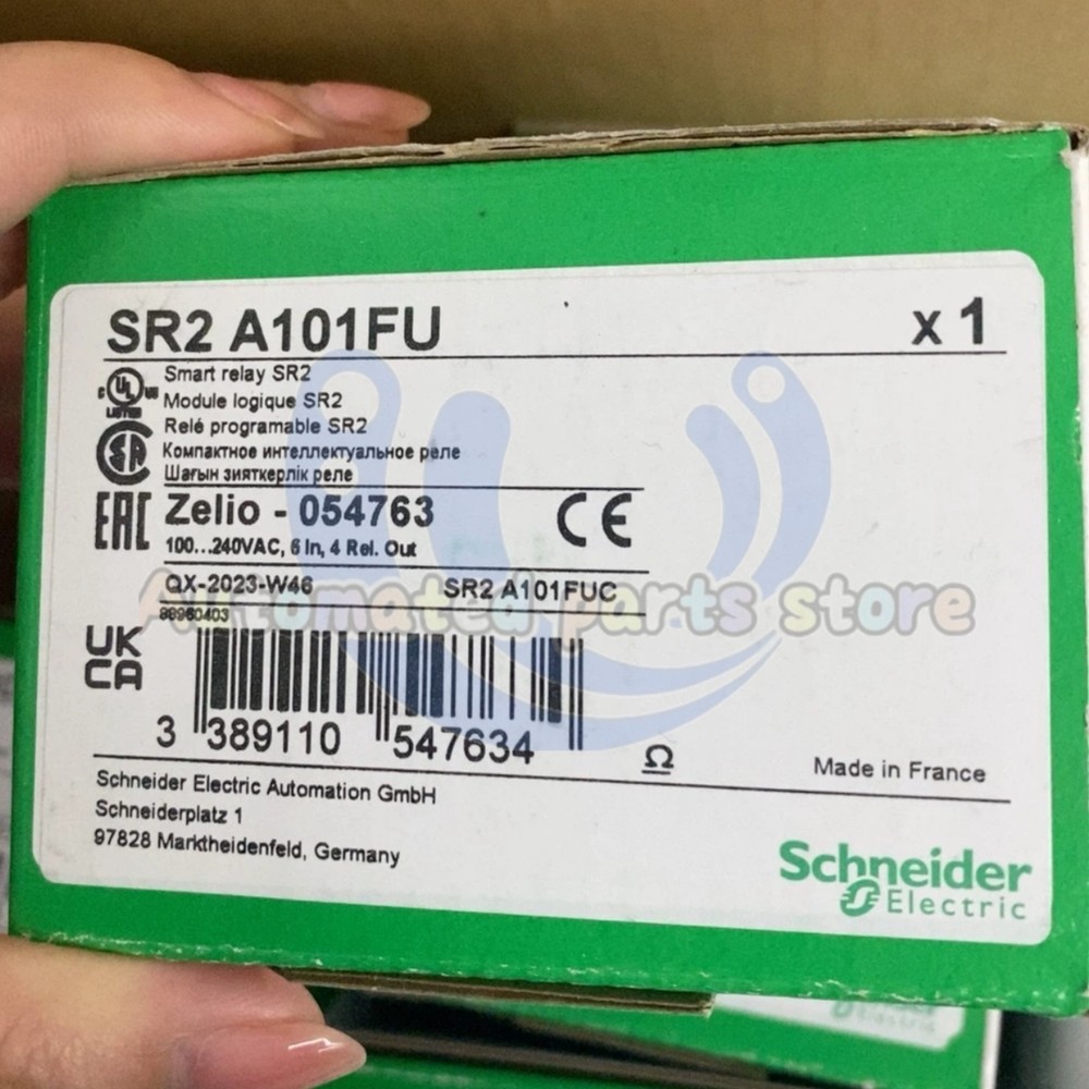 1PCS Schneider SR2A101FU Programmable cable Sealed