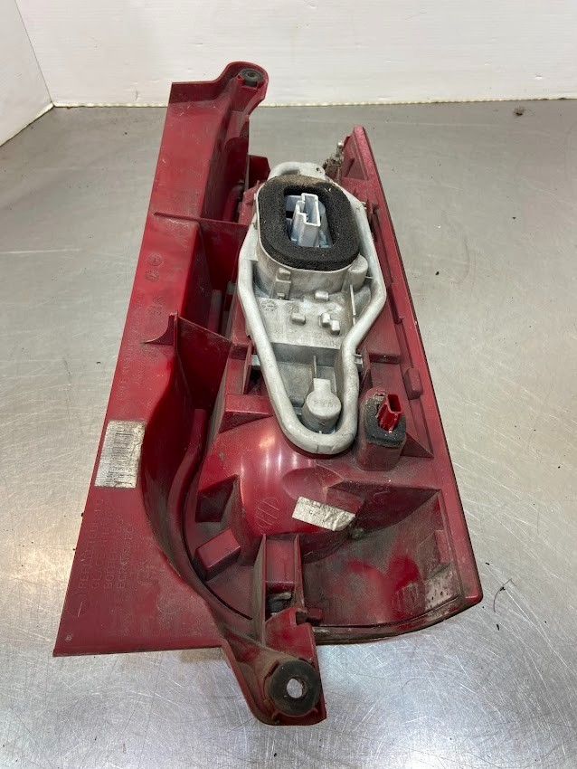 2009 PARTNER BERLINGO PASSENGER SIDE LEFT REAR LIGHT REF: BF31