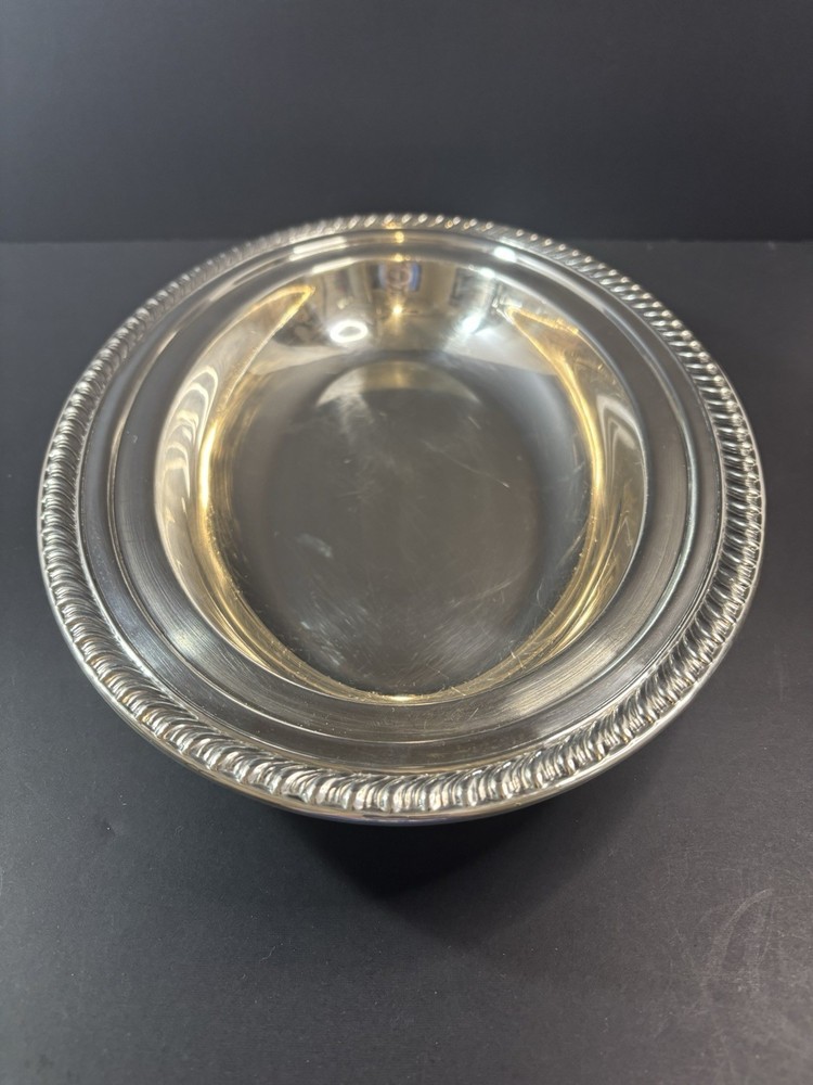 Silver-Plated Serving Bowl/Tray Rope Edge Pattern Unmarked 12”X 9”
