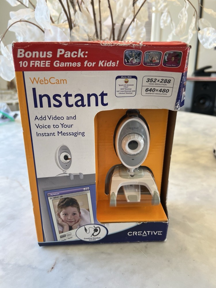 Creative WebCam Instant – Vintage Early 2000s Webcam – Open Box