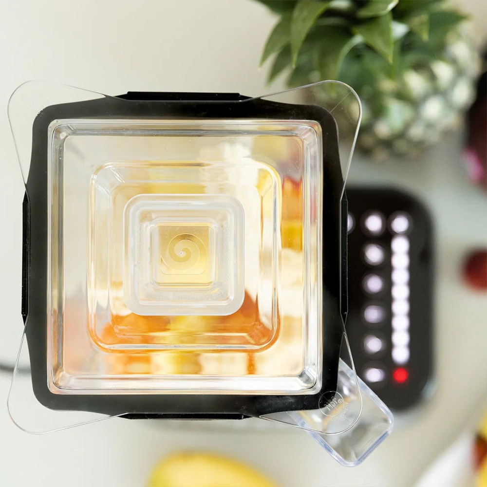 Blendtec Commercial Smartloc Lids