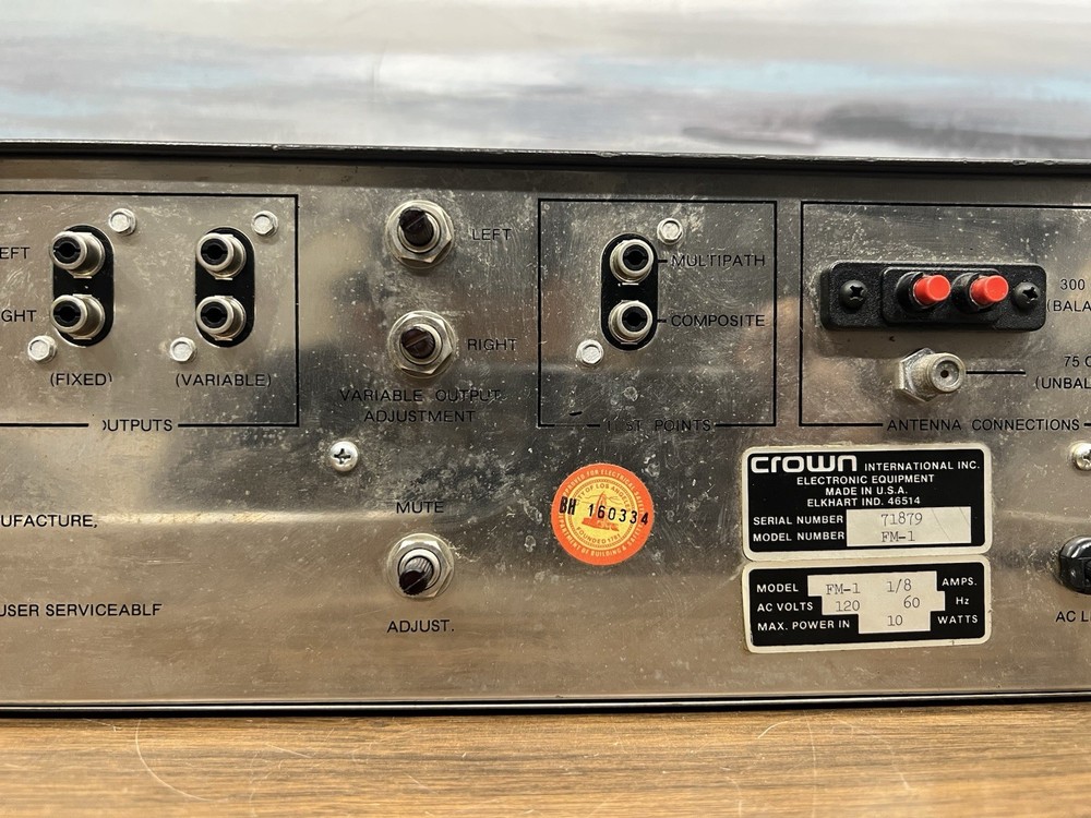 Crown FM1 Digital Tuner WORKING GREAT- TESTED