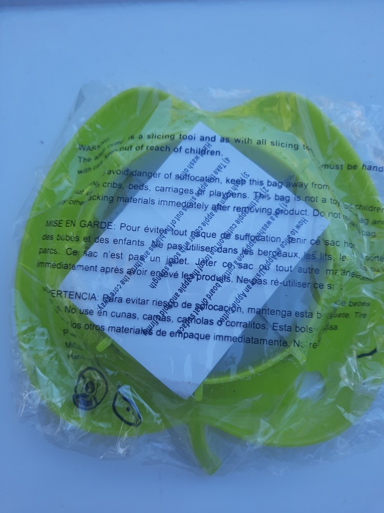 NEW SEALED THRIVE Apple Cutter Corer Fruit Slicer