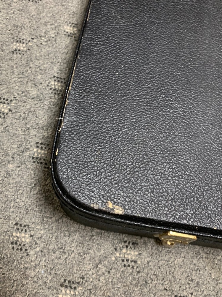 TKL 1990's Epiphone Explorer Hardshell Guitar Case (Inside Measures 46" x 15")