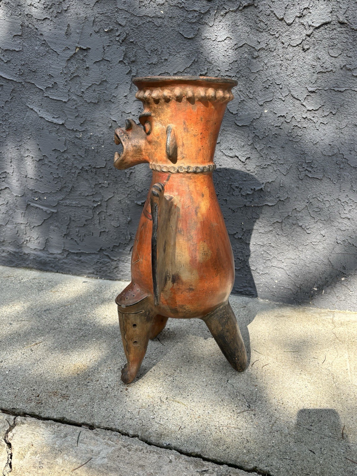 Pre Colombian Style Costa Rican Bat Effigy Jar - Huge. Rare.