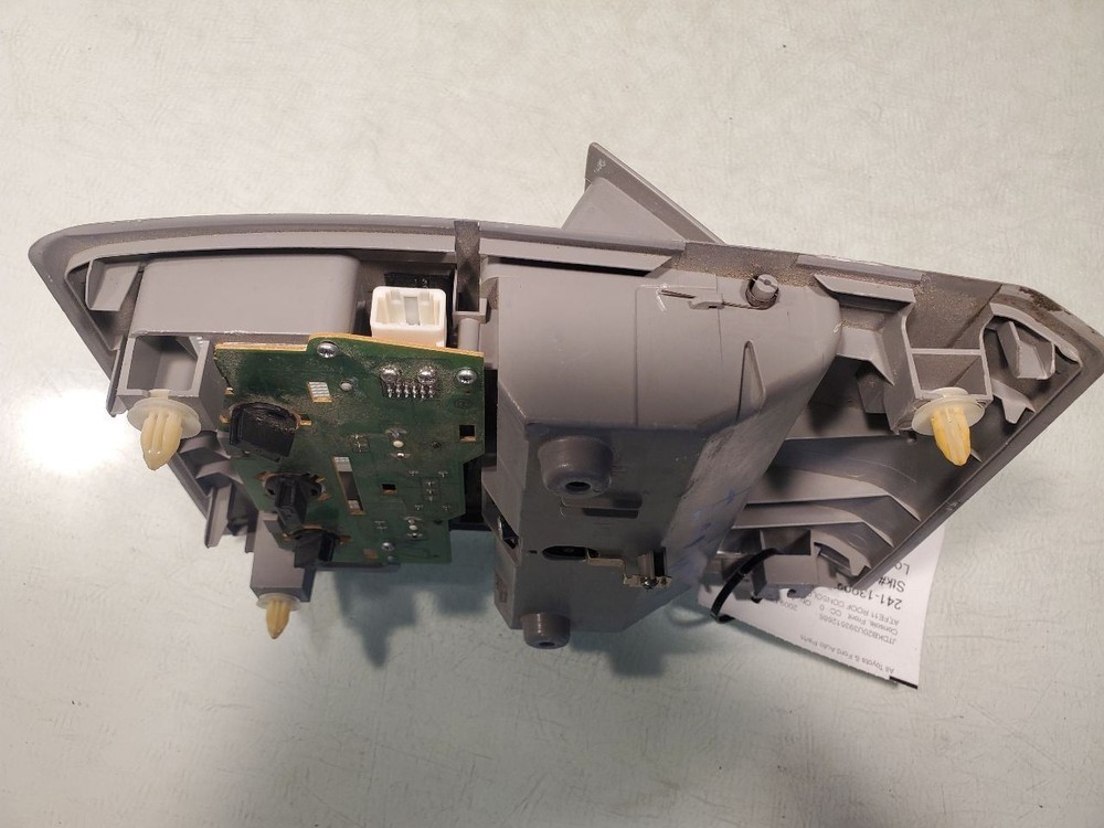 Console Front Roof Without Navigation Fits 04-09 PRIUS