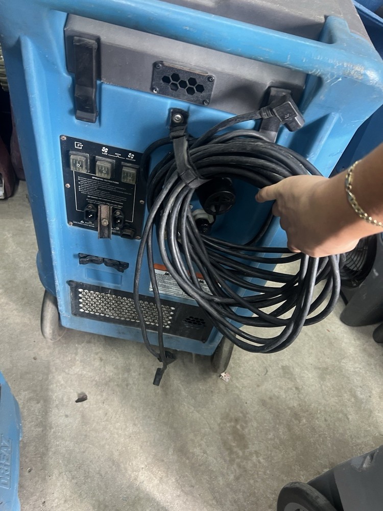 Dri-Eaz HVE 3000 Portable Extractor