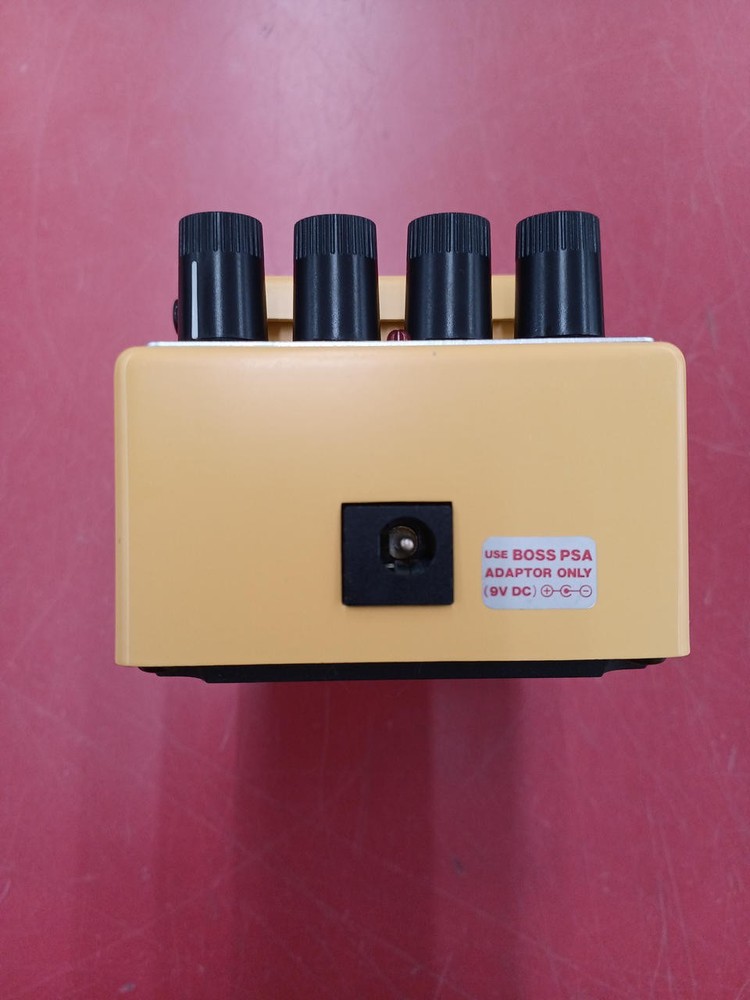 BOSS AC-2 Acoustic Simulator