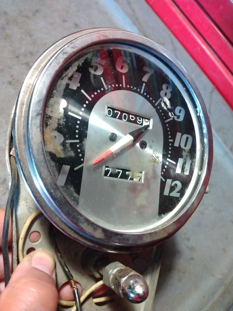 Harley-Davidson Split Tank Speedometer bracket ignition switch NOT WORKING