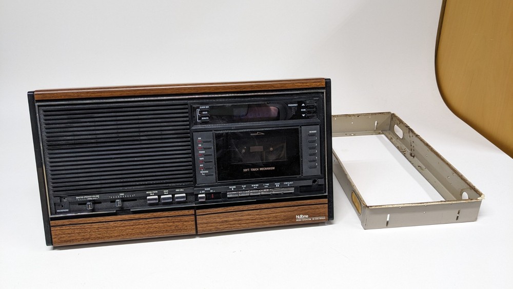 NuTone IMA-4006 Intercom Master Station Woodgrain IM4006 + Bracket  - Untested