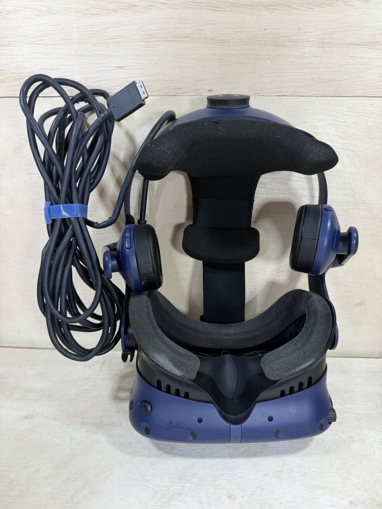HTC 2Q29100 Vive Pro Virtual Reality Headset & 1 Cable Only
