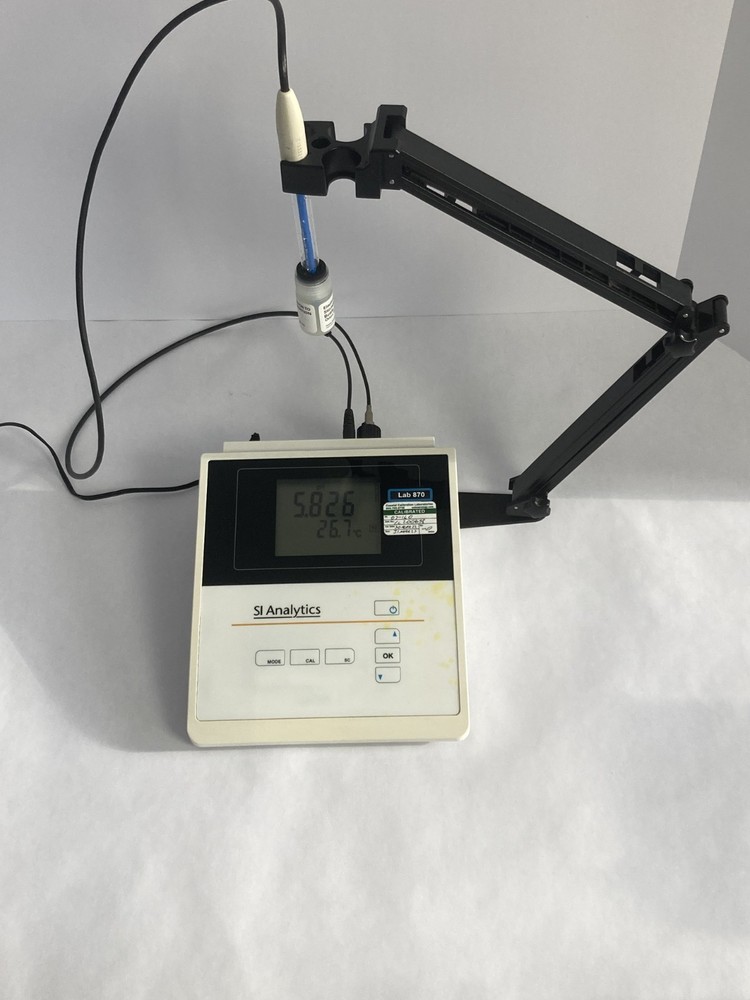 SI Analytics Lab 870 Benchtop pH Meter w/ Electrode & Stand – Tested Stable