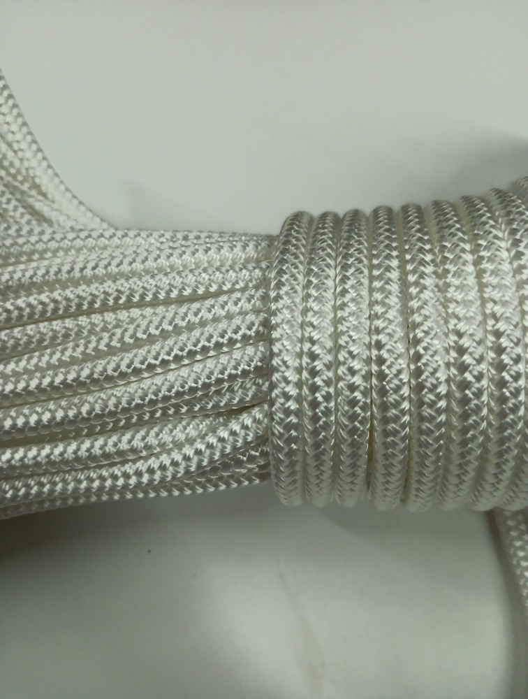 1/4 x 100 ft. Double Braid-Yacht Braid polyester rope. White