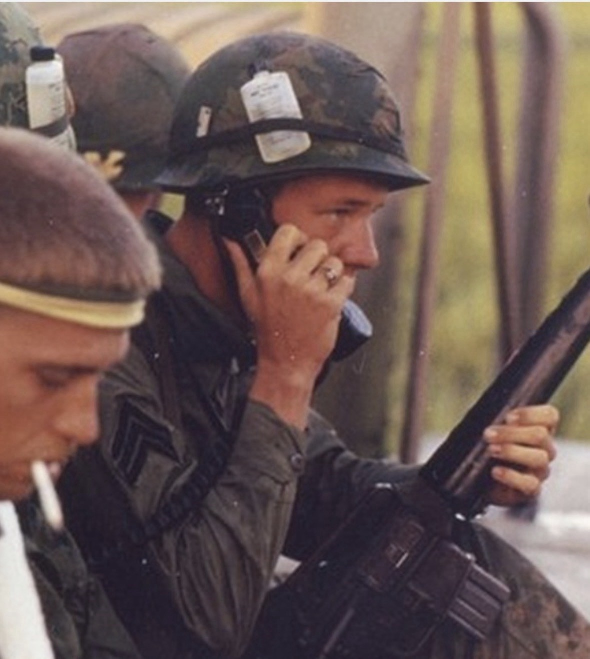 Reproduction Vietnam Bug Juice/They Do Not Contain The Insect Repellent Spray