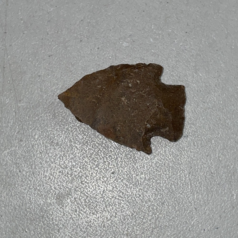 Vintage 1.75" Flint Rock Arrowhead Blade Tool -- Unknown Origin