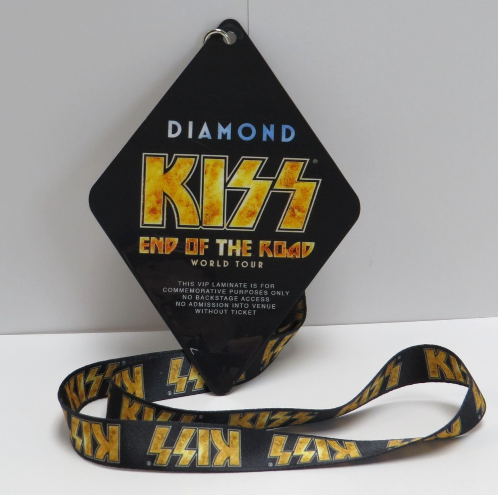 KISS END OF THE ROAD DIAMOND VIP LAMINATE WITH LANYARD - SIMMONS STANLEY SINGER