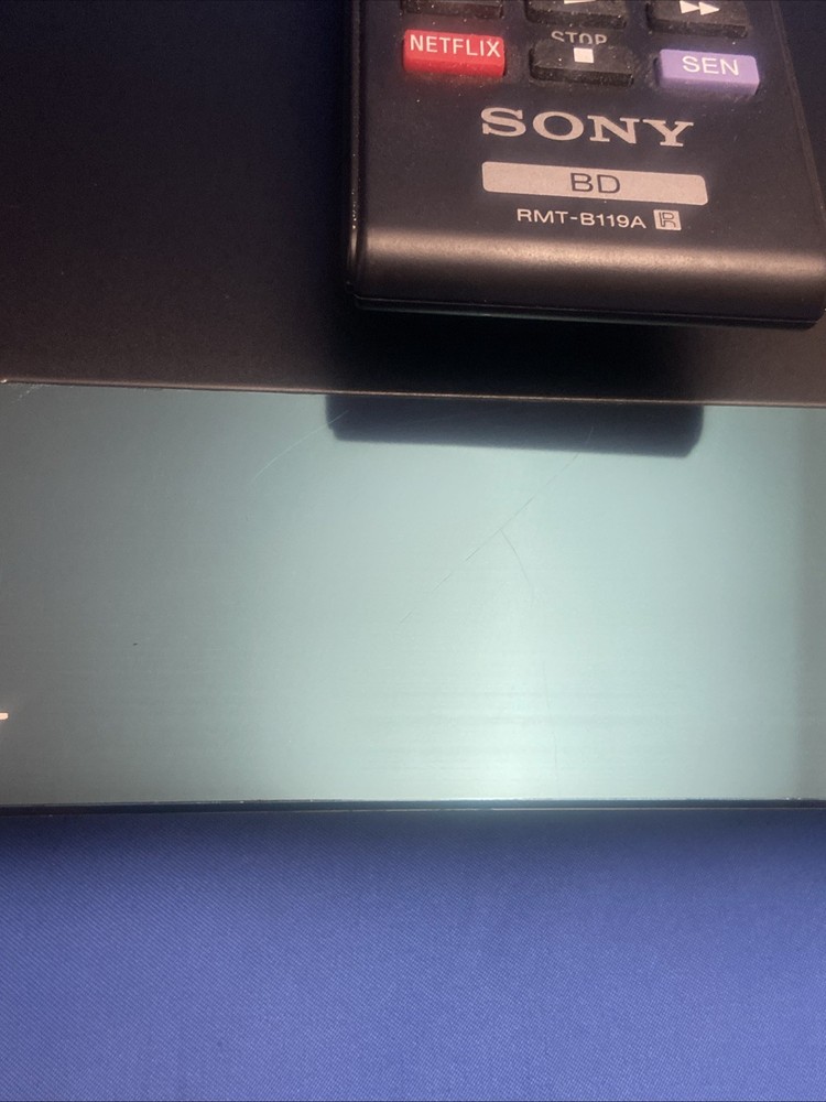 Sony BDP-S3100 Blu-Ray Player Wi-Fi Streaming w/ Remote Tested