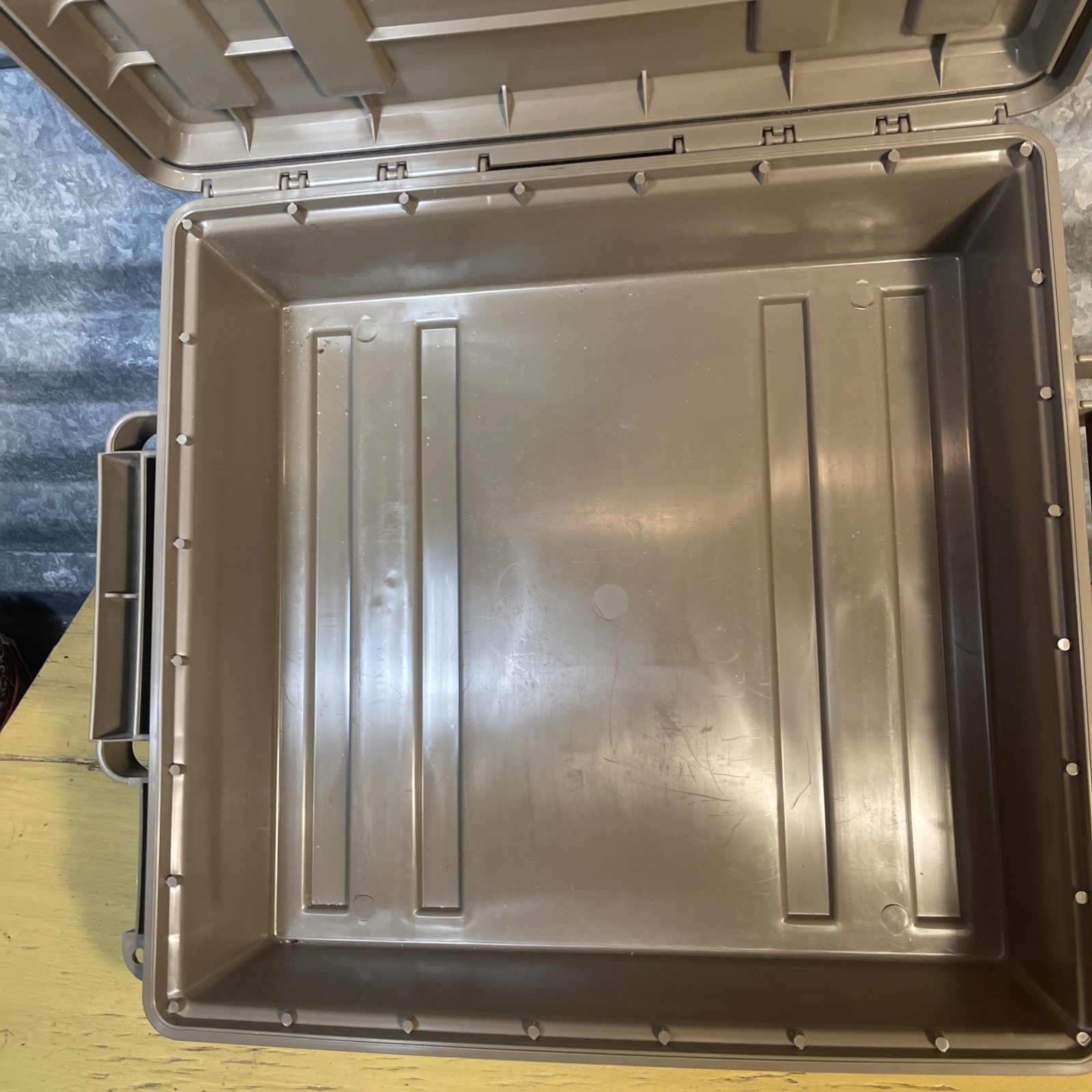 MTM ACR5-72 ACR5 Ammo Crate Utility Box, Brown, Medium