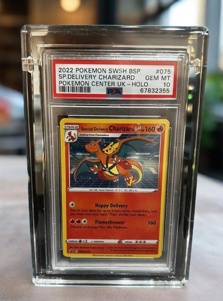 PSA/CGC/TAG Graded Card Slab Acrylic Magnetic Display Protector Case