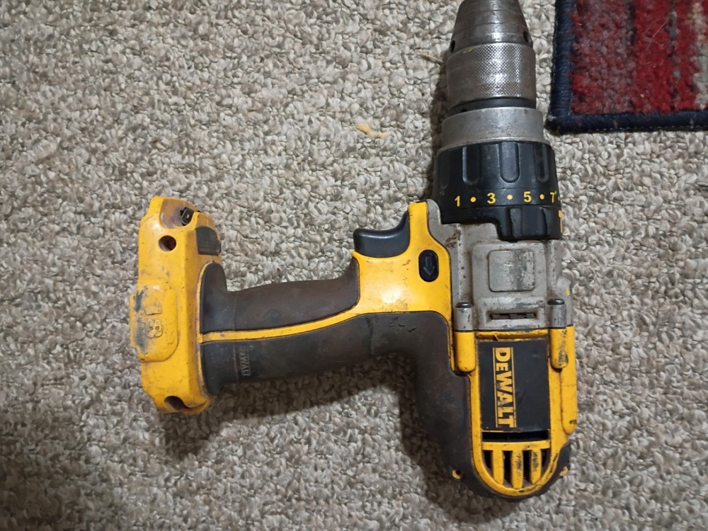DeWalt 18v Hammer Drill