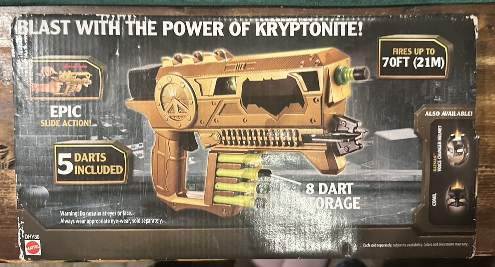 Kryptonite Strike Blaster BATMAN VS SUPERMAN Dart Gun (missing darts)
