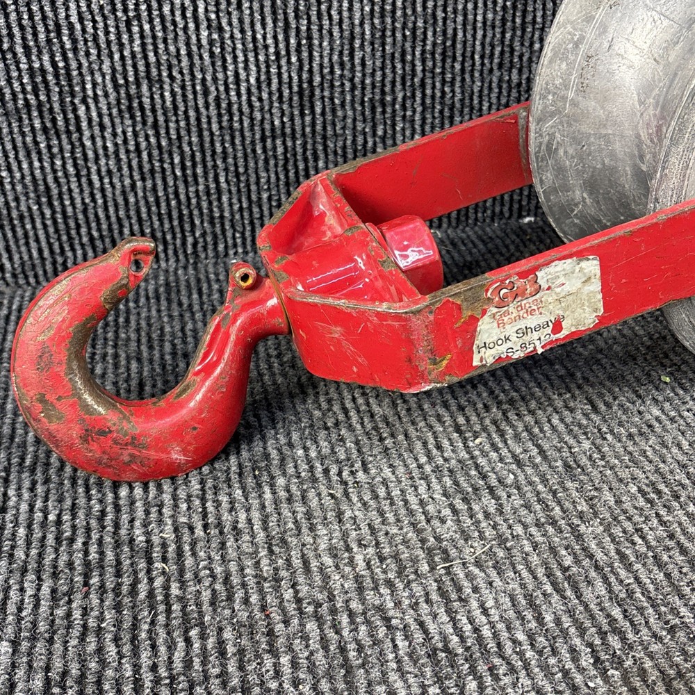 Gardner Bender 12 in Cable Sheave With hook