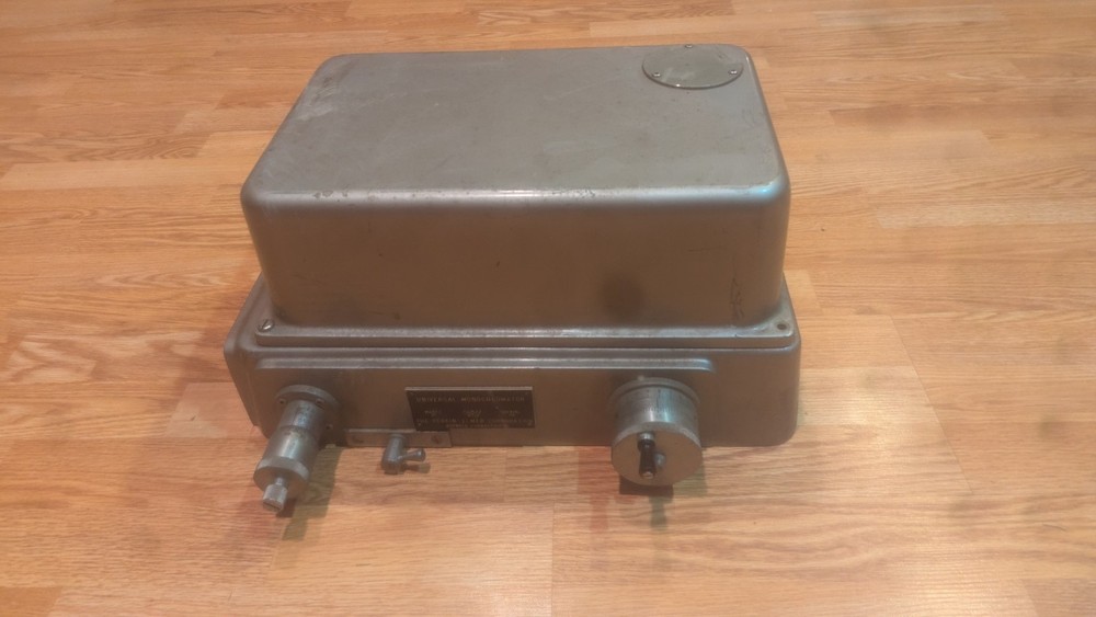 Vintage Perkin-Elmer Universal Monochromator Model 83 Serial 172 Untested Parts