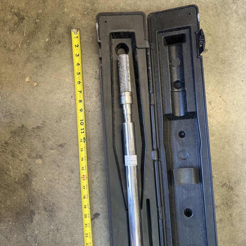 Wright Tool 6448 Calibrated Micro-Adjustable Torque Wrench 100-600 Torque