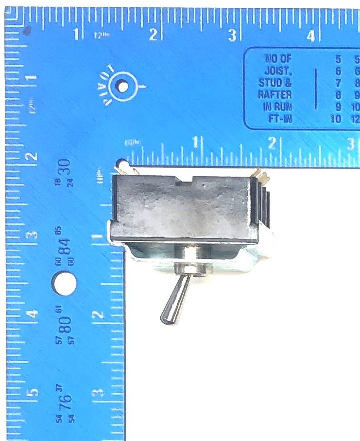 Unbranded 120-600 VAC Toggle Switch SW1220 NOS