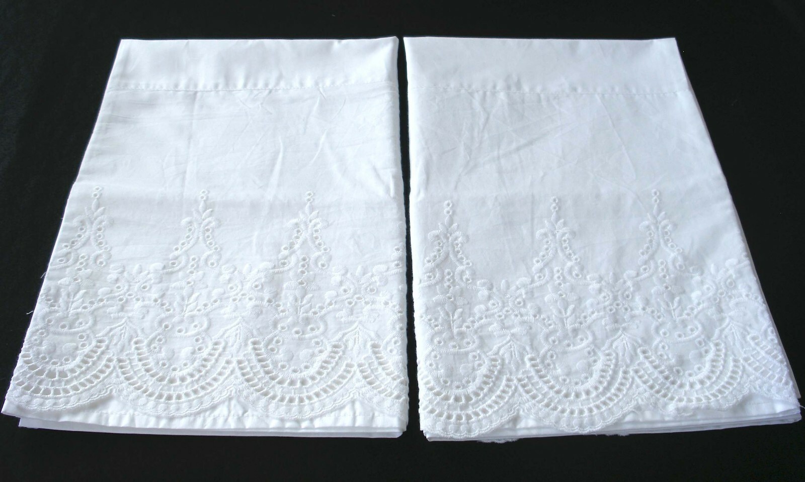 New White Cotton Sateen EmbroideryLace PillowCases Standard Queen King Pair M2#
