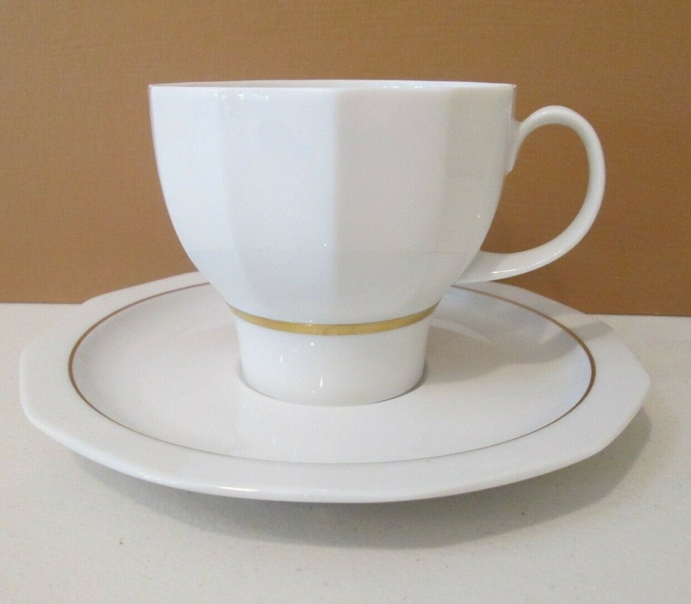 THOMAS MONTE CARLO CUP & SAUCER - 2 7/8" 1101E