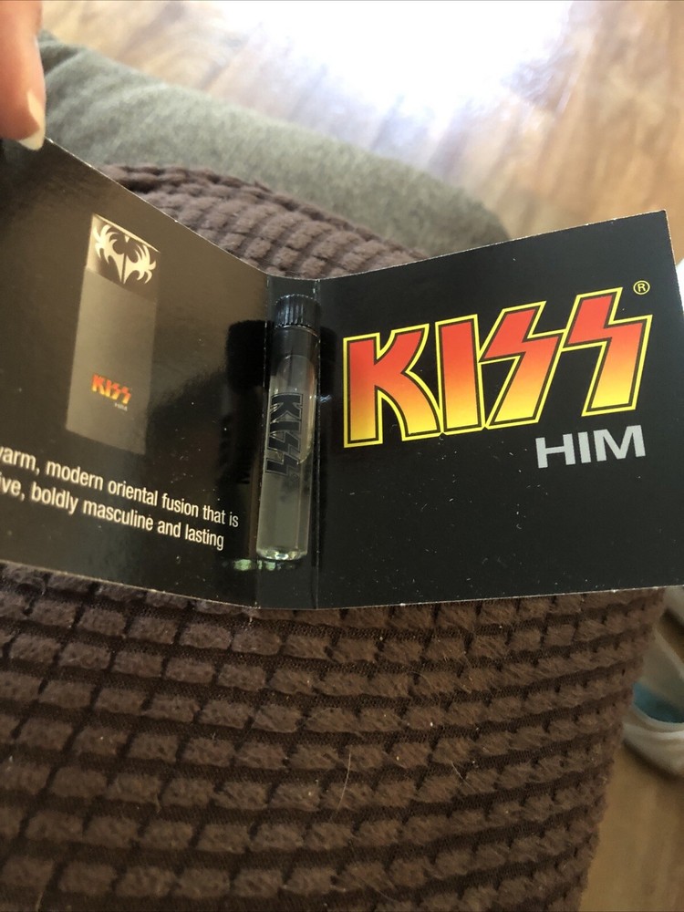 KISS Him Cologne Carded Sample Vial