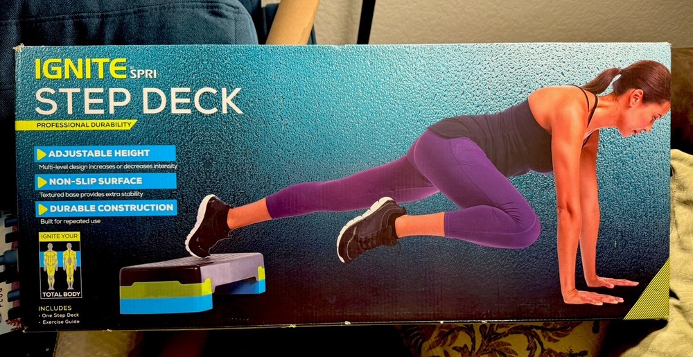 Ignite by SPRI professional exercise step deck adjusts from 4" to 6" -