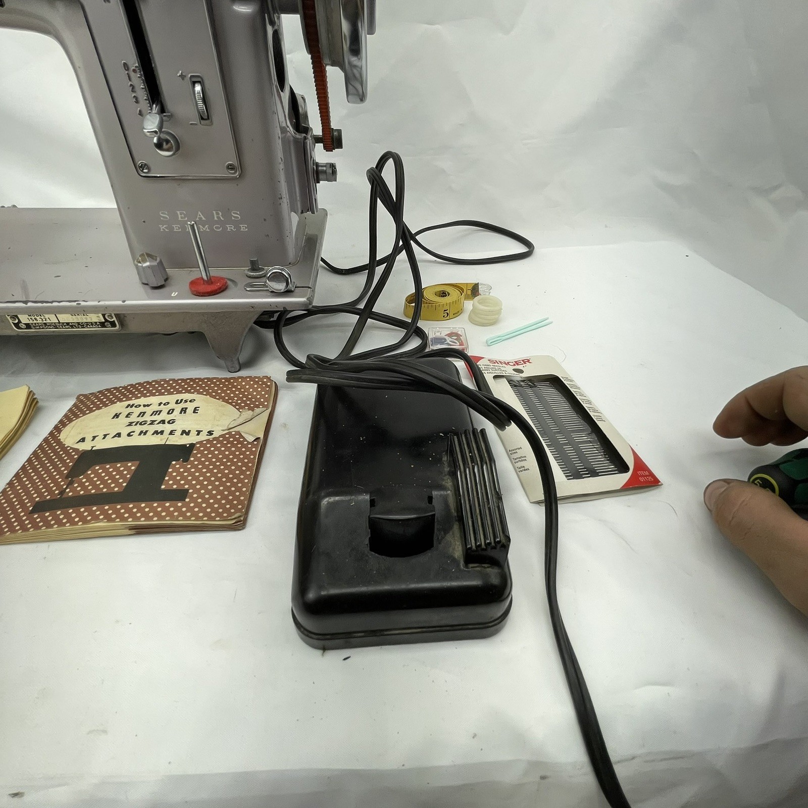 SERVICED - KENMORE 158 HEAVY DUTY 1 Amp Steel Zigzag Sewing Machine JAPAN