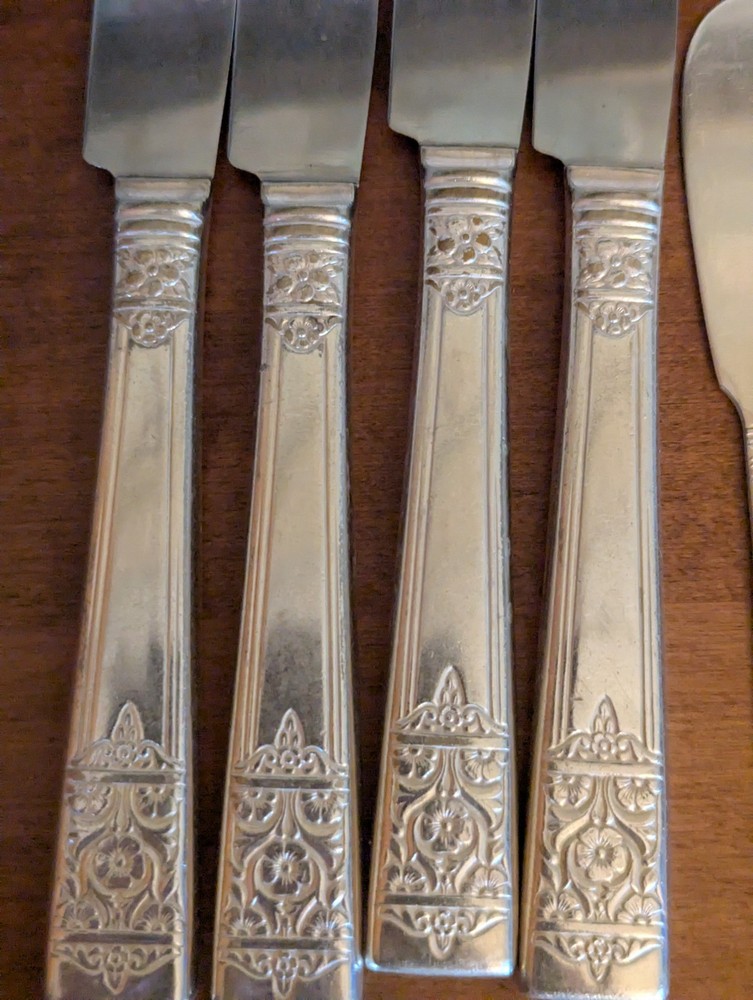 21-VINTAGE INAUGURATION NATIONAL SILVER CO. SILVERPLATE SILVERWARE