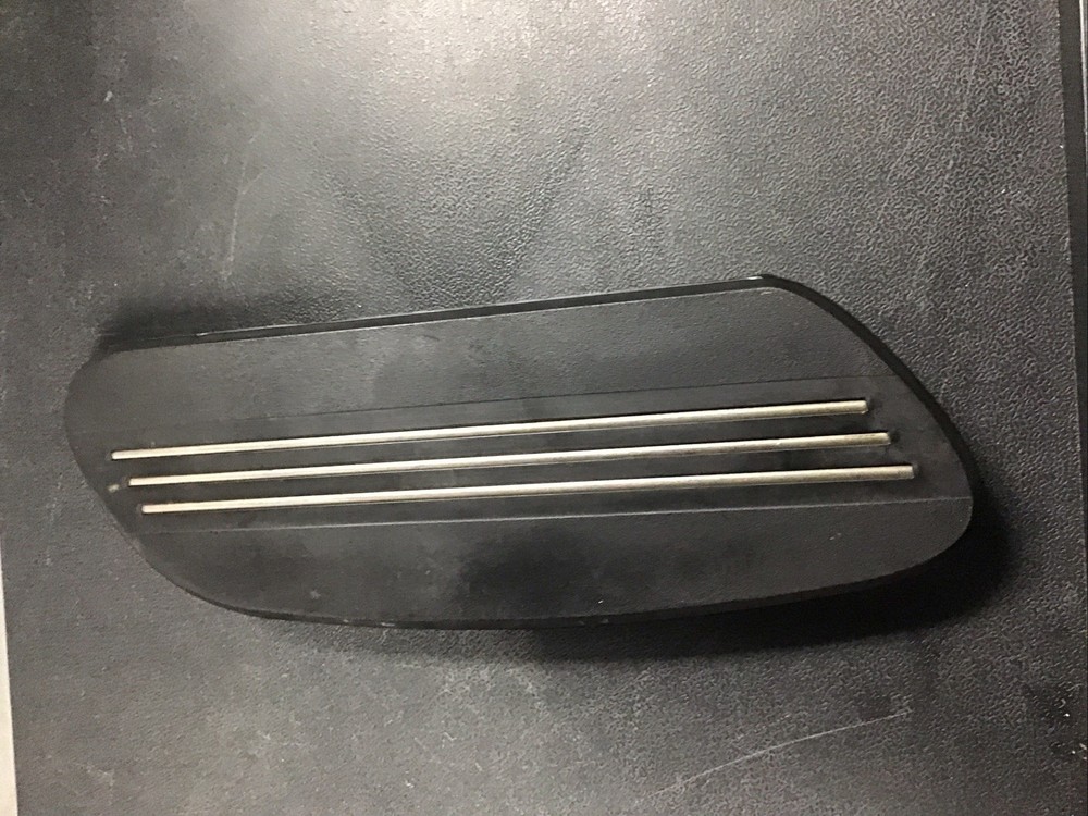 HARLEY-DAVIDSON Swept Wing LEFT/RIGHT DRIVER footboard Streamliner insert