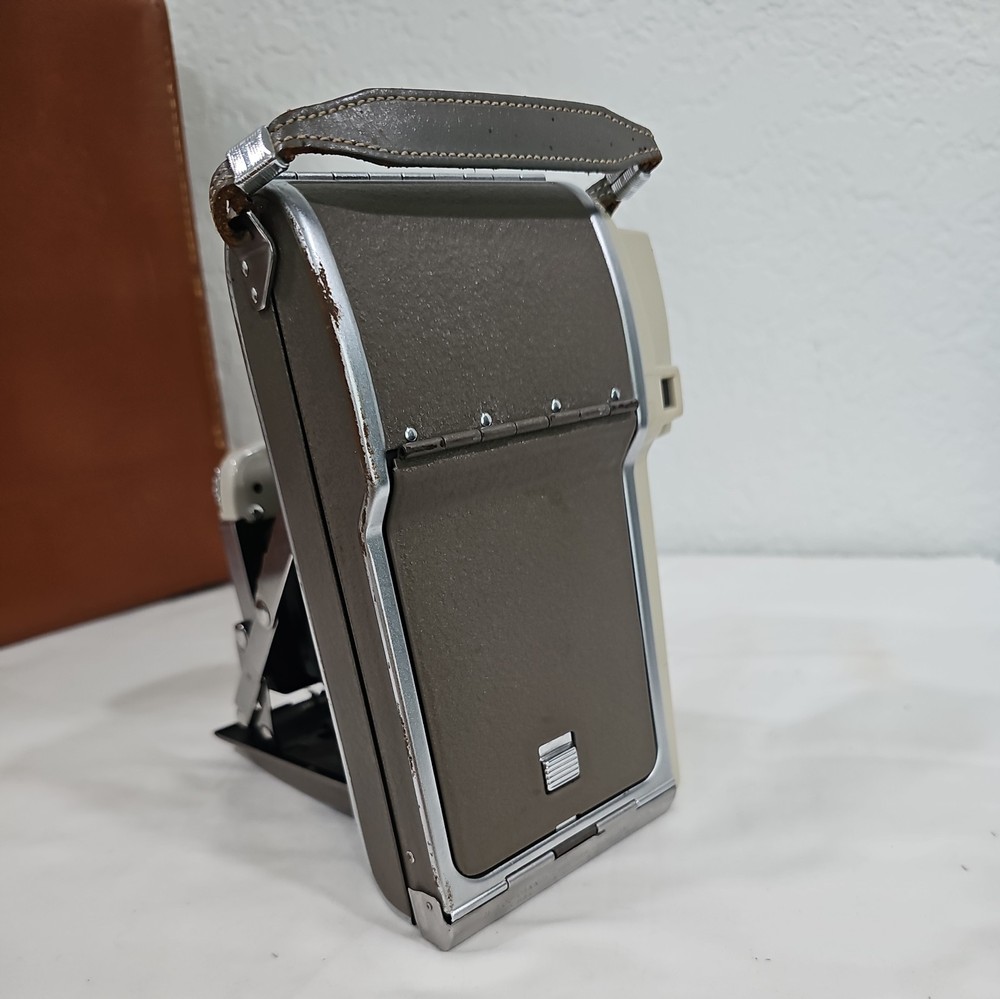 Vintage Polaroid Model 80A Land Camera with original case