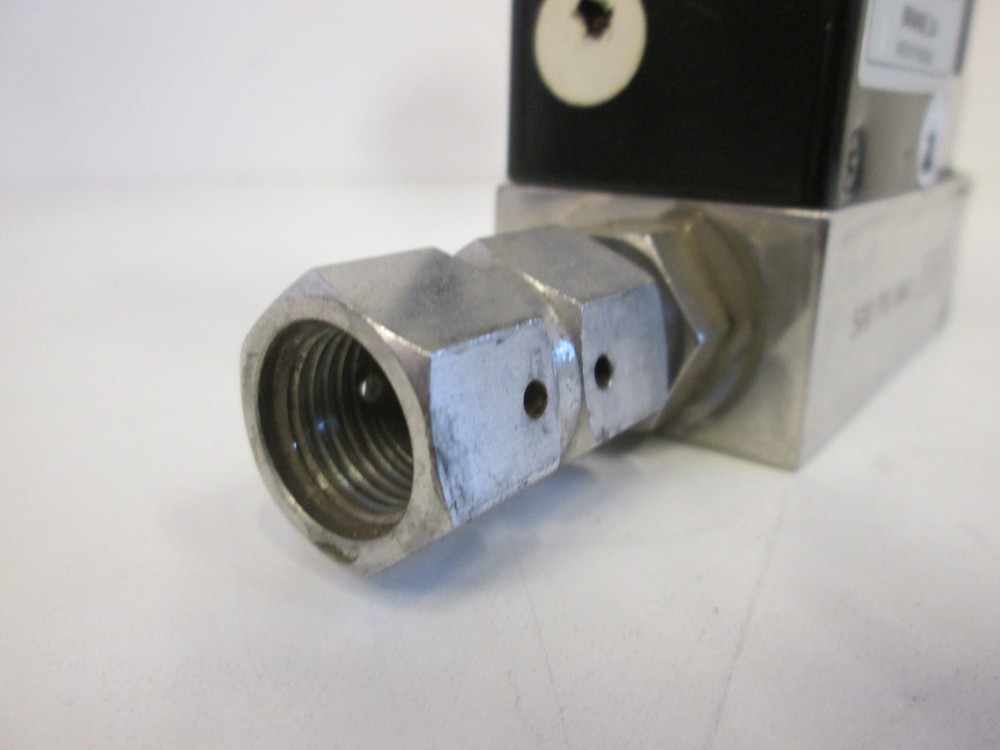 Unit Instruments, UFC-1020, Mass Flow Controller, 20 SLM, H2, Used