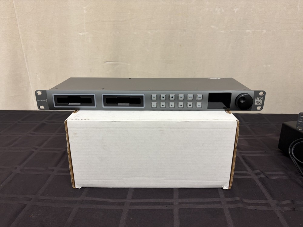 Blackmagic Design Hyperdeck Studio Pro SSD Deck 4k UHD Recorder HDMI Ethernet