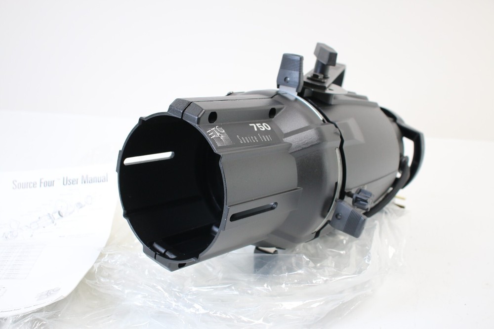 Source Four 750 studio stage video photography light