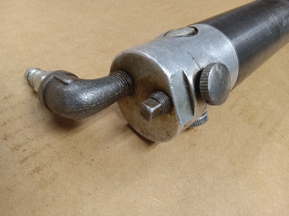 Aro Equipment P0-50-2A Pneumatic Drill