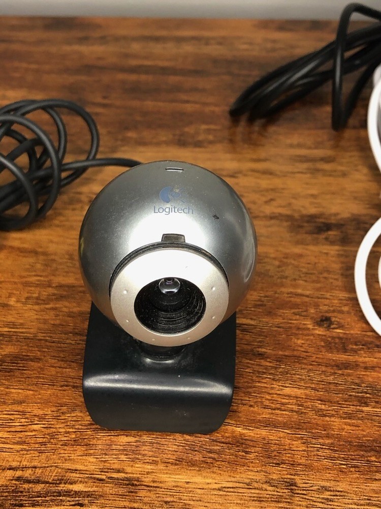 3 Web & Stream Cameras Lot - Vivitar, Creative, & Logitech with Cords - Webcams