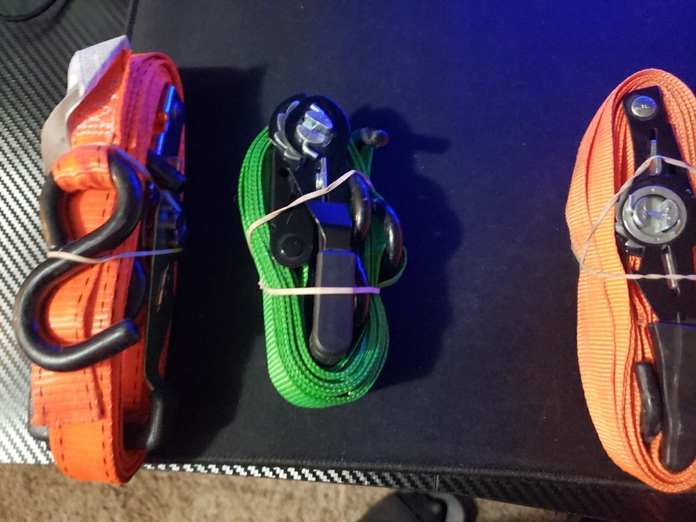4 Pack 1 Inch Ratchet Straps. With Hooks