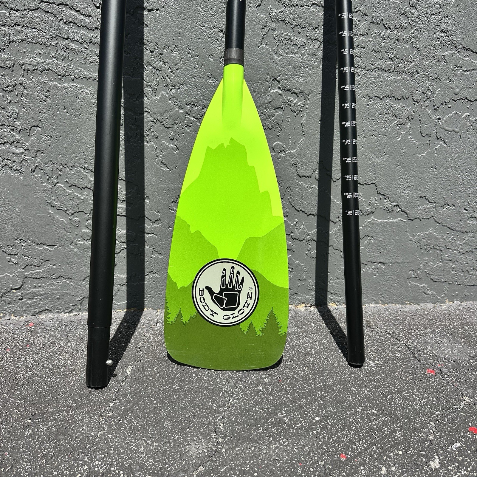 3-Piece Adjustable SUP Paddle –Lightweight, Floating Aluminum Shaft (Body Glove)