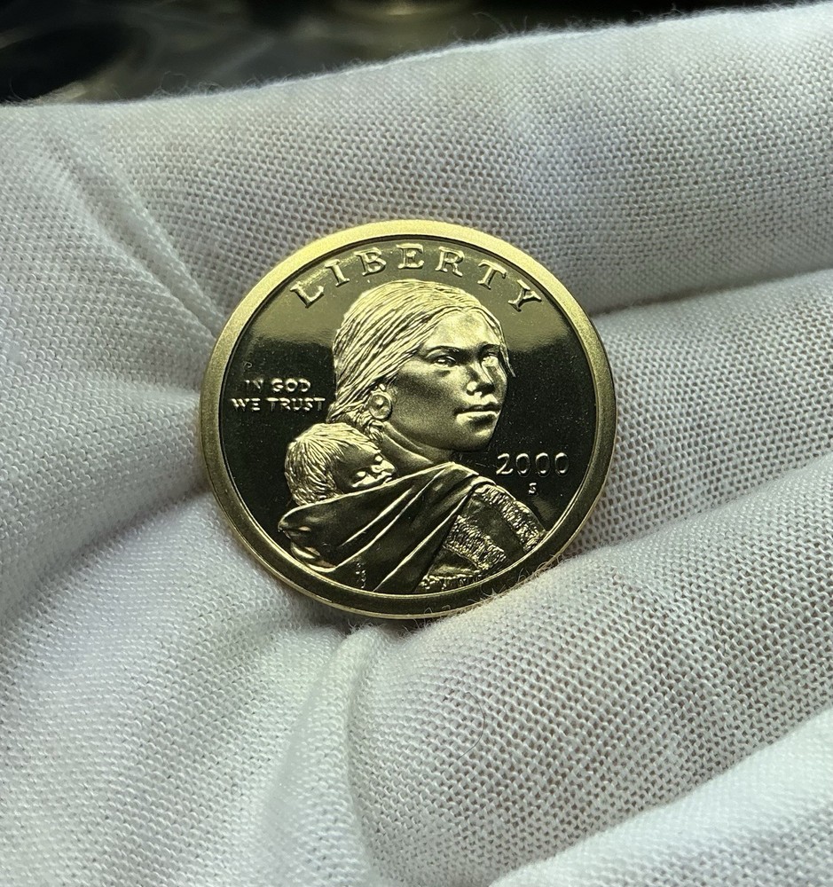 2000-S Sacagawea Dollar - Gem Proof DCAM D380