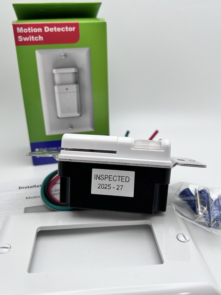 Motion Sensor Light Switch, Wall Plate Included, White, UL Listed