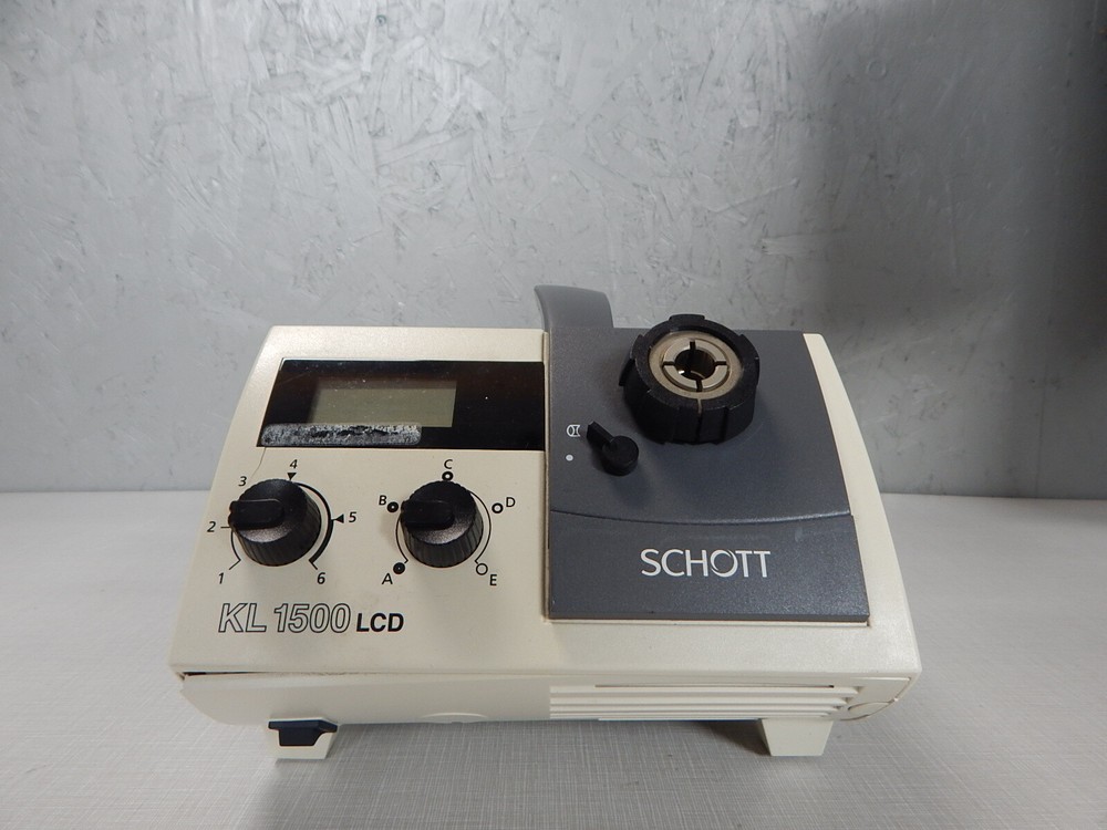 Schott KL 1500 LCD Fiber Optic Illuminator