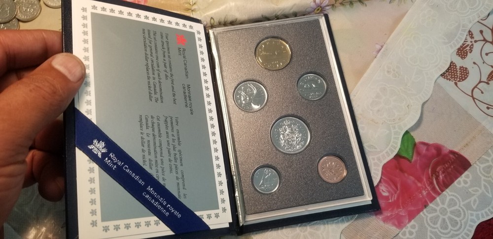 Canada 1988 Specimen Mint Set.