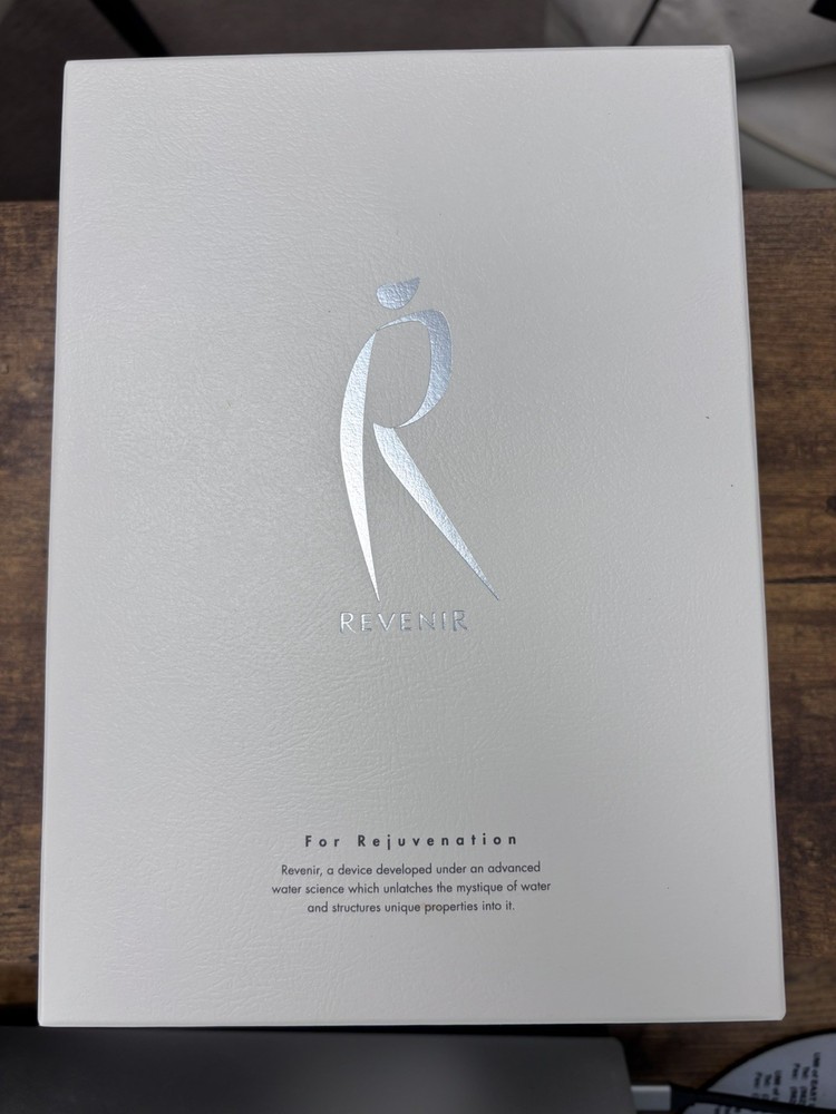 Revenir Skincare Device Only