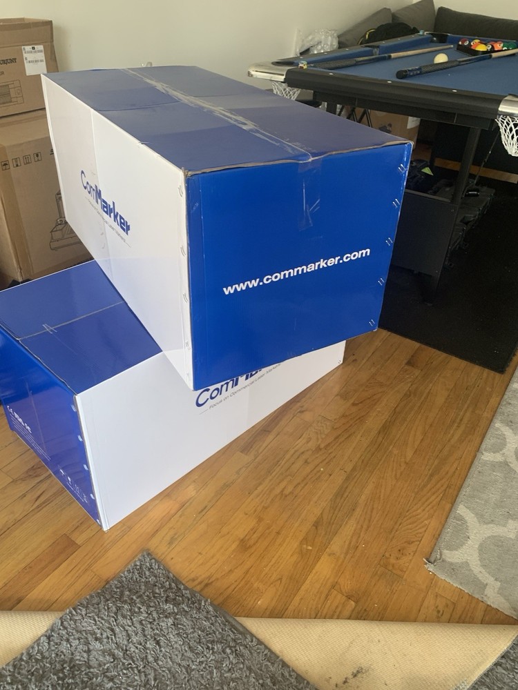 Commarker Omni 1 . High Precision Laser Machine.